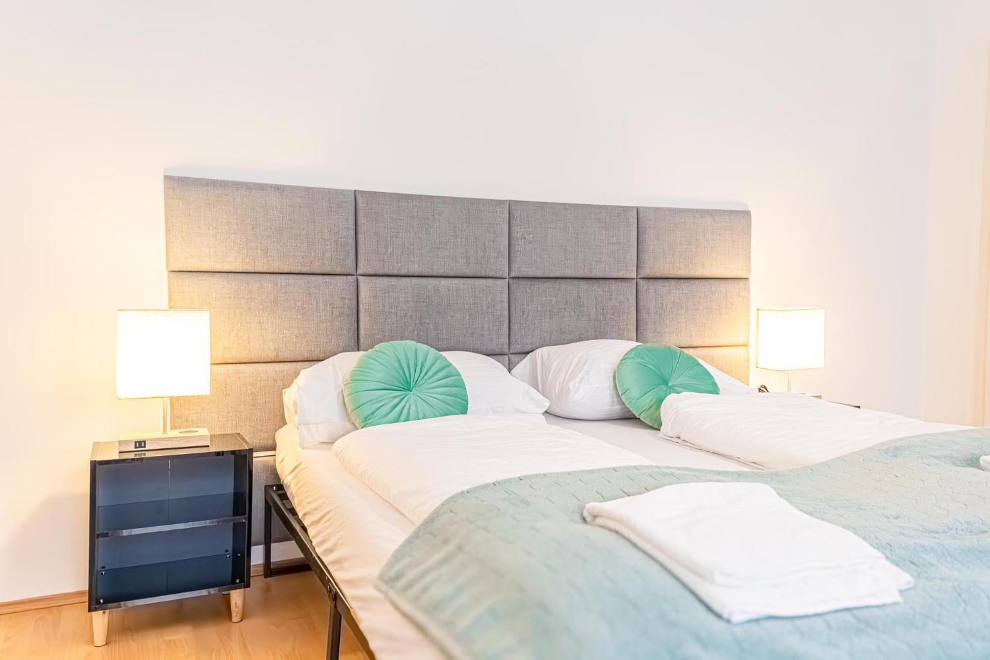 City-Linked 2Br Apartment Near Wiener Stadthalle エクステリア 写真